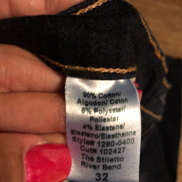 Current Elliot - Picture 4 of 7